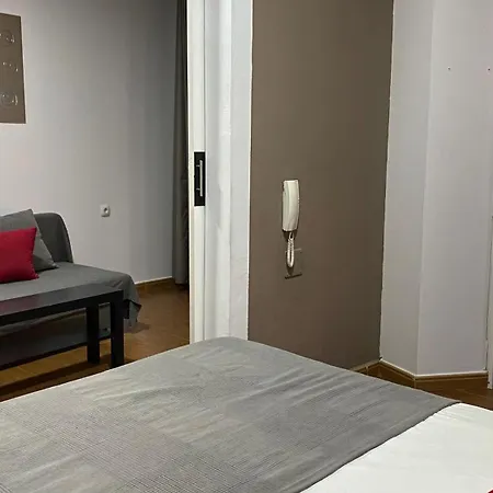San Francisco Hotel *
